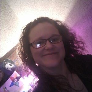 Meet your Posher, Minda